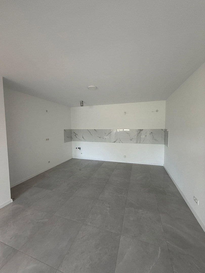 Pronájem bytu 2+1 53 m², Kriegerstraße 20, Mannheim, Bádensko-Württembersko Pronájem bytu 2+1 53 m², Kriegerstraße 20, Mannheim, Bádensko-Württembersko