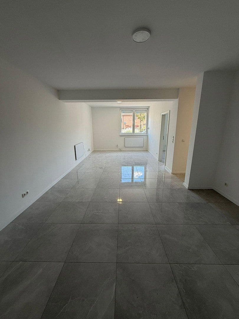 Pronájem bytu 2+1 53 m², Kriegerstraße 20, Mannheim, Bádensko-Württembersko Pronájem bytu 2+1 53 m², Kriegerstraße 20, Mannheim, Bádensko-Württembersko