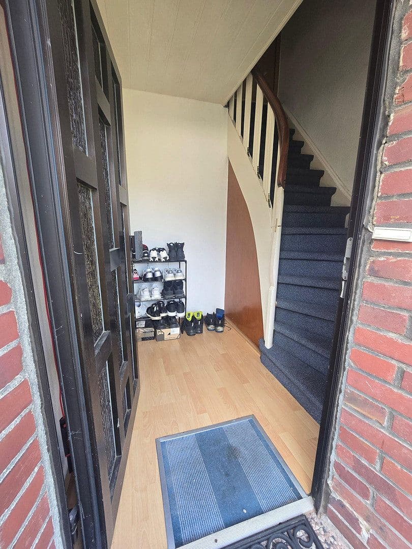 Prodej domu 168 m², pozemek 497 m², Hochstr. 78, Brüggen, Severní Porýní-Vestfálsko Prodej domu 168 m², pozemek 497 m², Hochstr. 78, Brüggen, Severní Porýní-Vestfálsko
