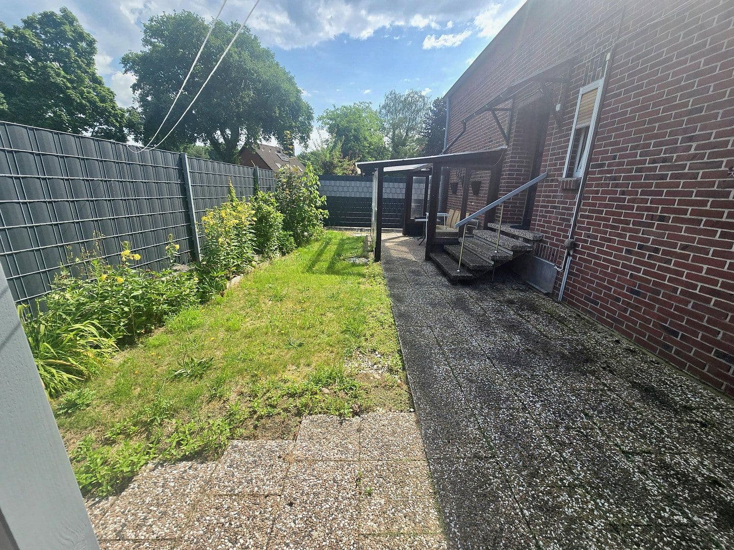 Prodej domu 168 m², pozemek 497 m², Hochstr. 78, Brüggen, Severní Porýní-Vestfálsko Prodej domu 168 m², pozemek 497 m², Hochstr. 78, Brüggen, Severní Porýní-Vestfálsko