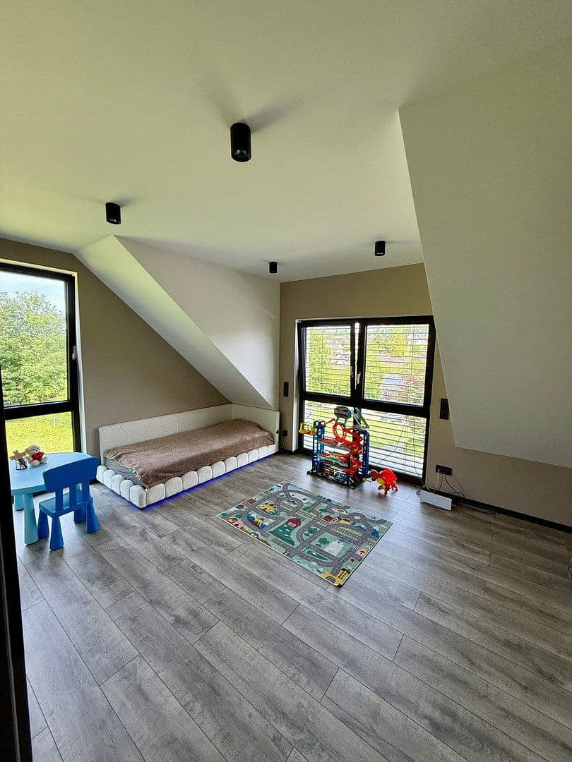 Prodej domu 181 m², pozemek 999 m², Niederhof, Waldbröl, Severní Porýní-Vestfálsko Prodej domu 181 m², pozemek 999 m², Niederhof, Waldbröl, Severní Porýní-Vestfálsko