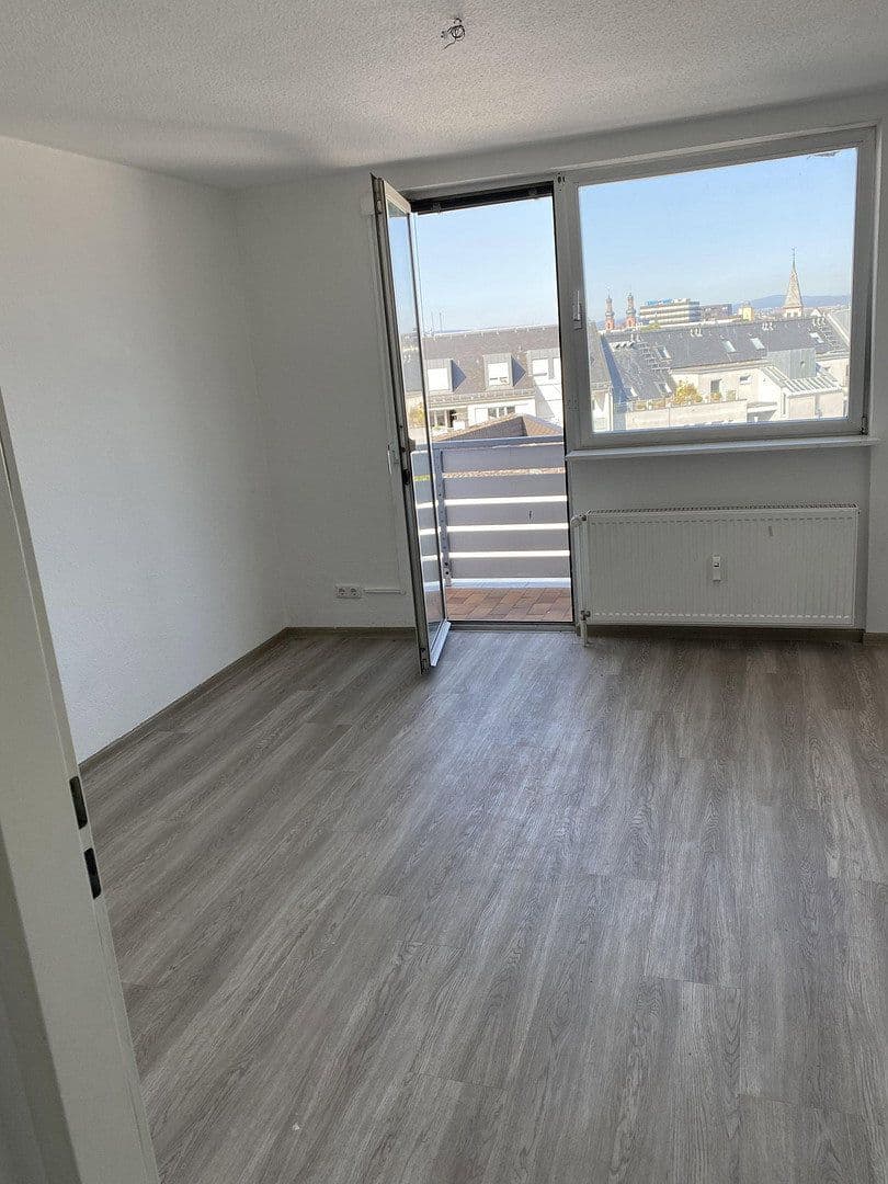 Pronájem bytu 1+1 21 m², Mainz, Porýní-Falc Pronájem bytu 1+1 21 m², Mainz, Porýní-Falc