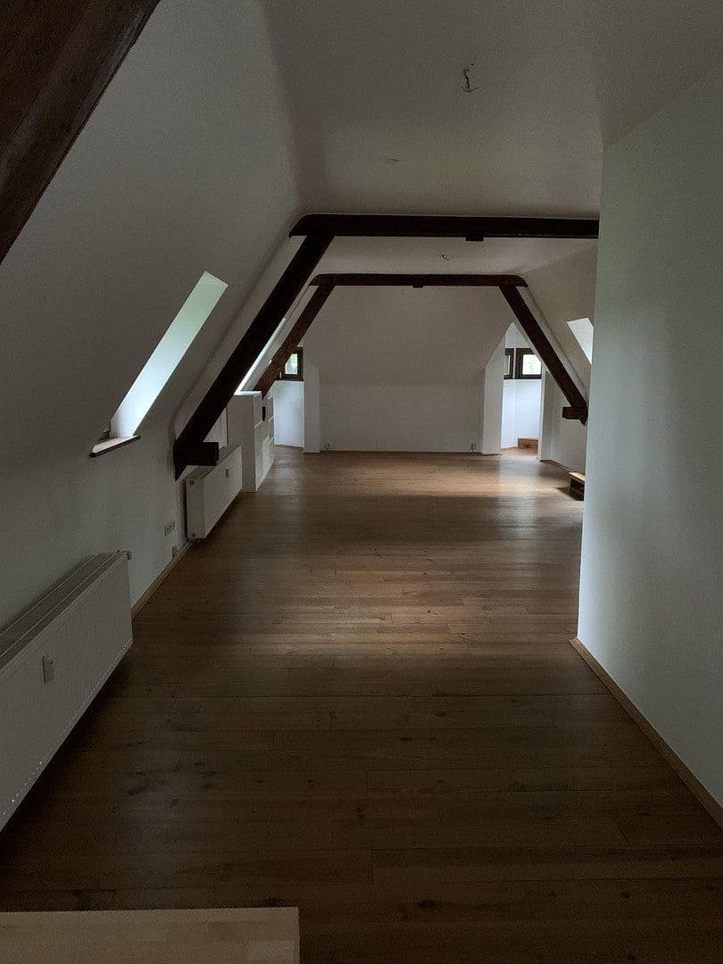 Pronájem bytu 4+kk 127 m², Mönchengladbach, Severní Porýní-Vestfálsko Pronájem bytu 4+kk 127 m², Mönchengladbach, Severní Porýní-Vestfálsko