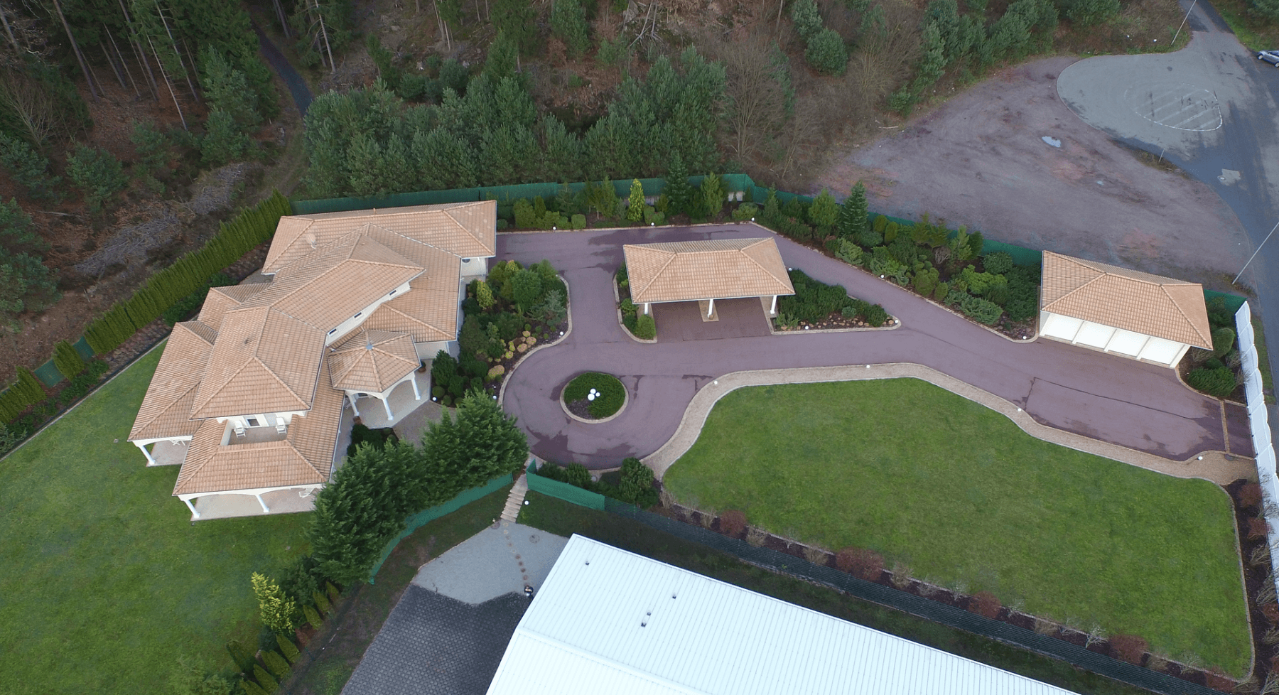Prodej domu 383 m², pozemek 4.600 m², Gewerbepark Neudahn 1, Nr. 13A, Dahn, Porýní-Falc Prodej domu 383 m², pozemek 4.600 m², Gewerbepark Neudahn 1, Nr. 13A, Dahn, Porýní-Falc