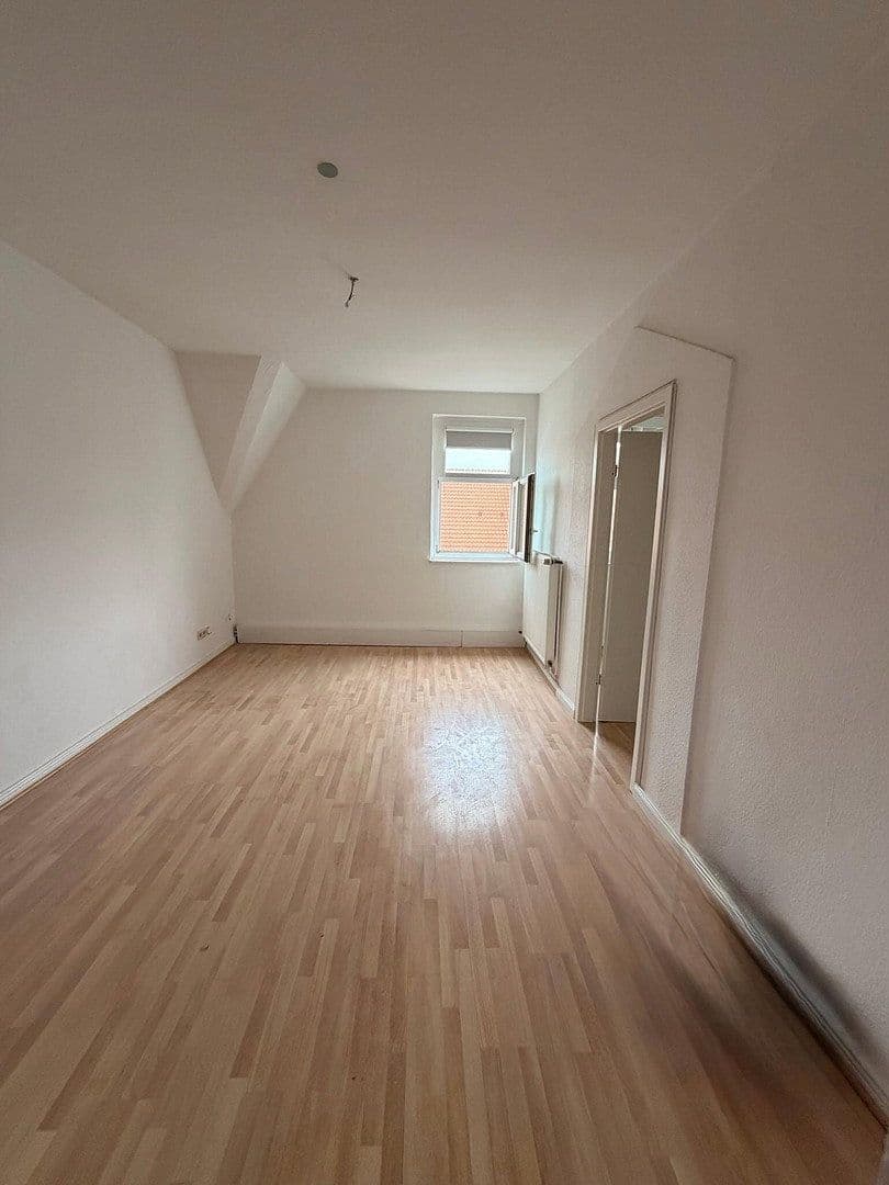 Pronájem bytu 3+kk 100 m², Martinistr. 17a, Osnabrück, Dolní Sasko Pronájem bytu 3+kk 100 m², Martinistr. 17a, Osnabrück, Dolní Sasko