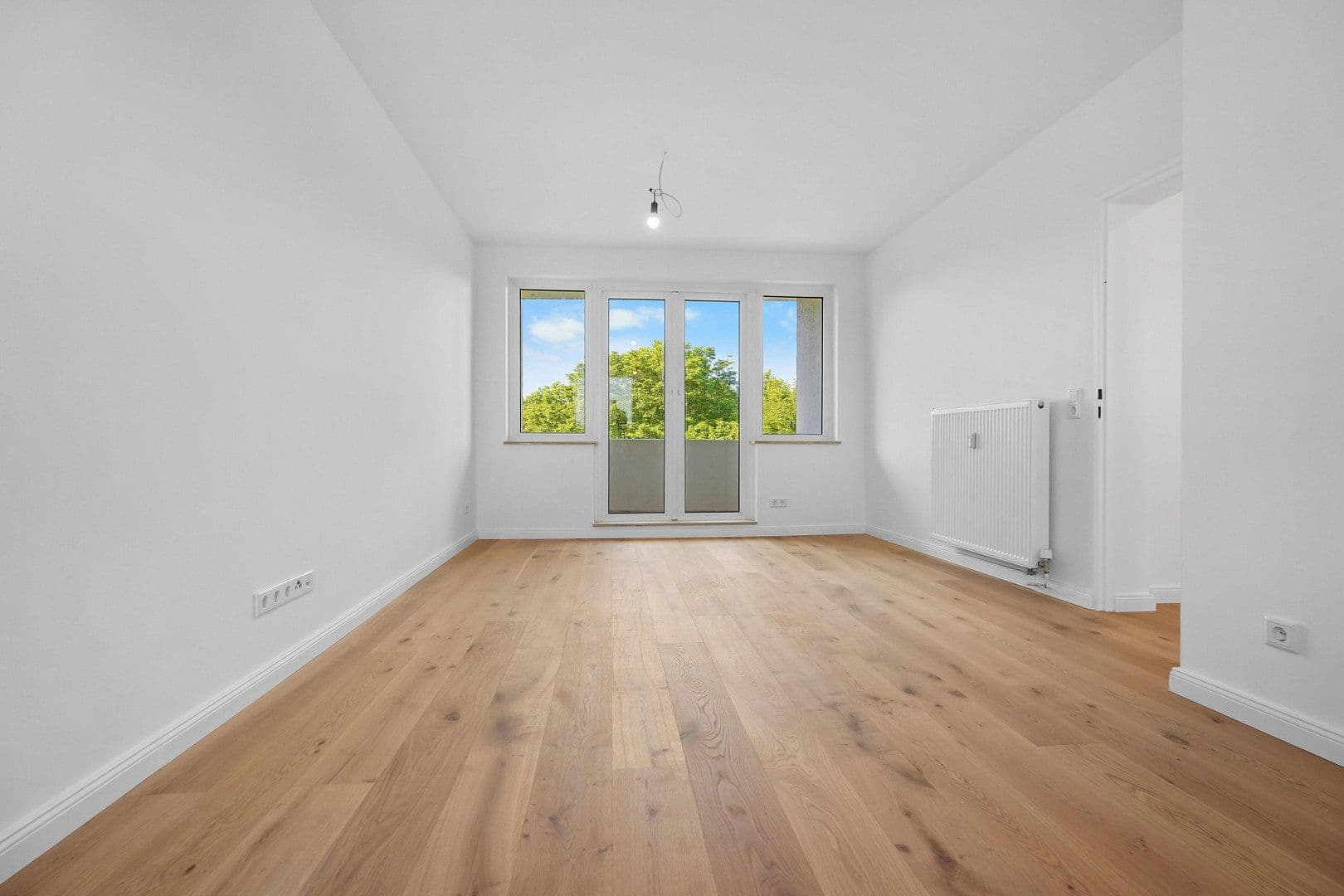 Pronájem bytu 3+1 59 m², Bremen, Bremen Pronájem bytu 3+1 59 m², Bremen, Bremen