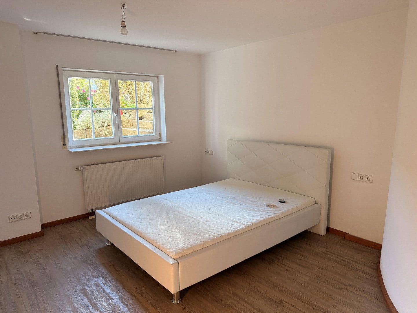 Pronájem bytu 2+kk 77 m², Bösingen, Bádensko-Württembersko Pronájem bytu 2+kk 77 m², Bösingen, Bádensko-Württembersko