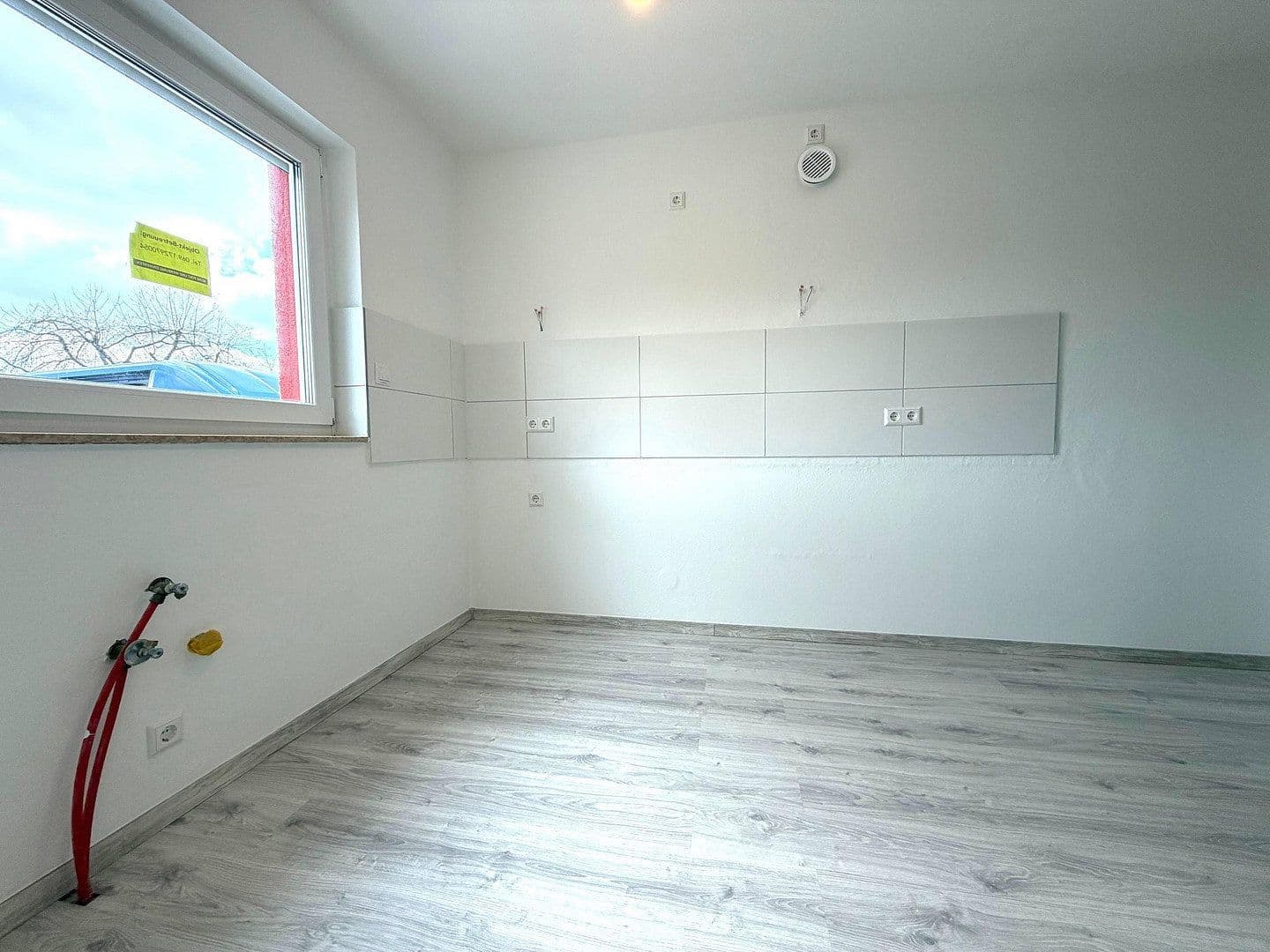 Prodej domu 111 m², pozemek 280 m², Sudetenstr. 6/1, Bretten, Bádensko-Württembersko Prodej domu 111 m², pozemek 280 m², Sudetenstr. 6/1, Bretten, Bádensko-Württembersko