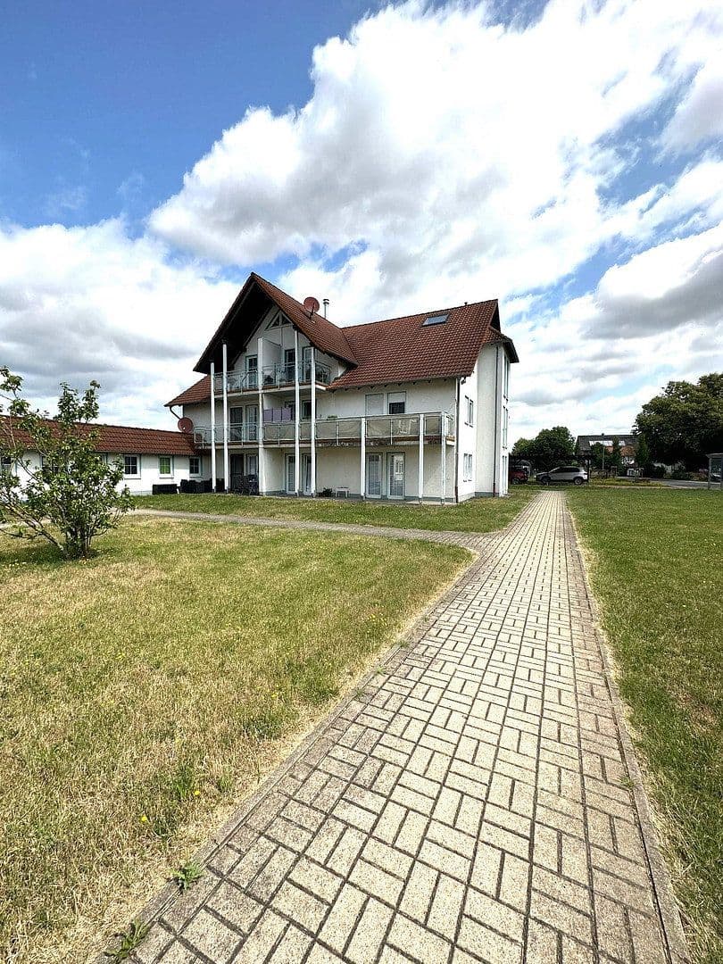 Pronájem bytu 3+1 86 m², Udenborner Str. 4, Wabern, Hessen Pronájem bytu 3+1 86 m², Udenborner Str. 4, Wabern, Hessen