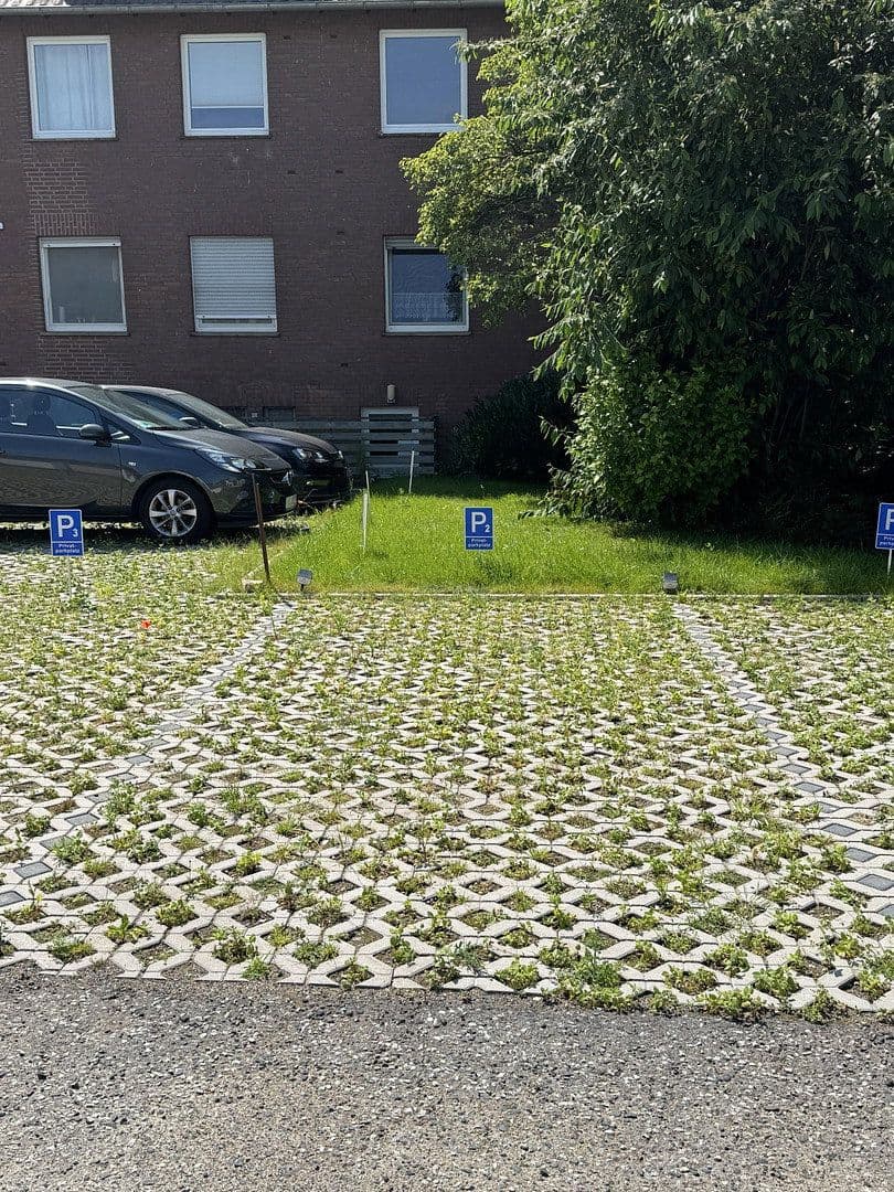 Pronájem bytu 2+1 67 m², Nikolausweg, Krefeld, Severní Porýní-Vestfálsko Pronájem bytu 2+1 67 m², Nikolausweg, Krefeld, Severní Porýní-Vestfálsko