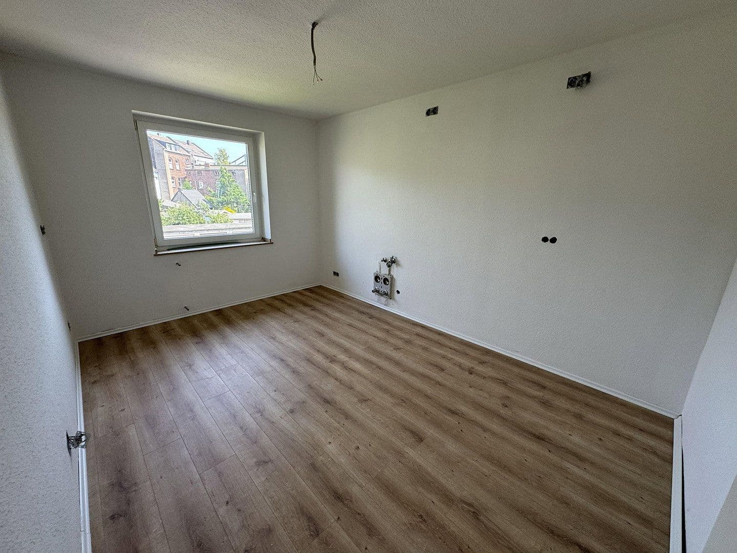 Pronájem bytu 2+1 67 m², Nikolausweg, Krefeld, Severní Porýní-Vestfálsko Pronájem bytu 2+1 67 m², Nikolausweg, Krefeld, Severní Porýní-Vestfálsko