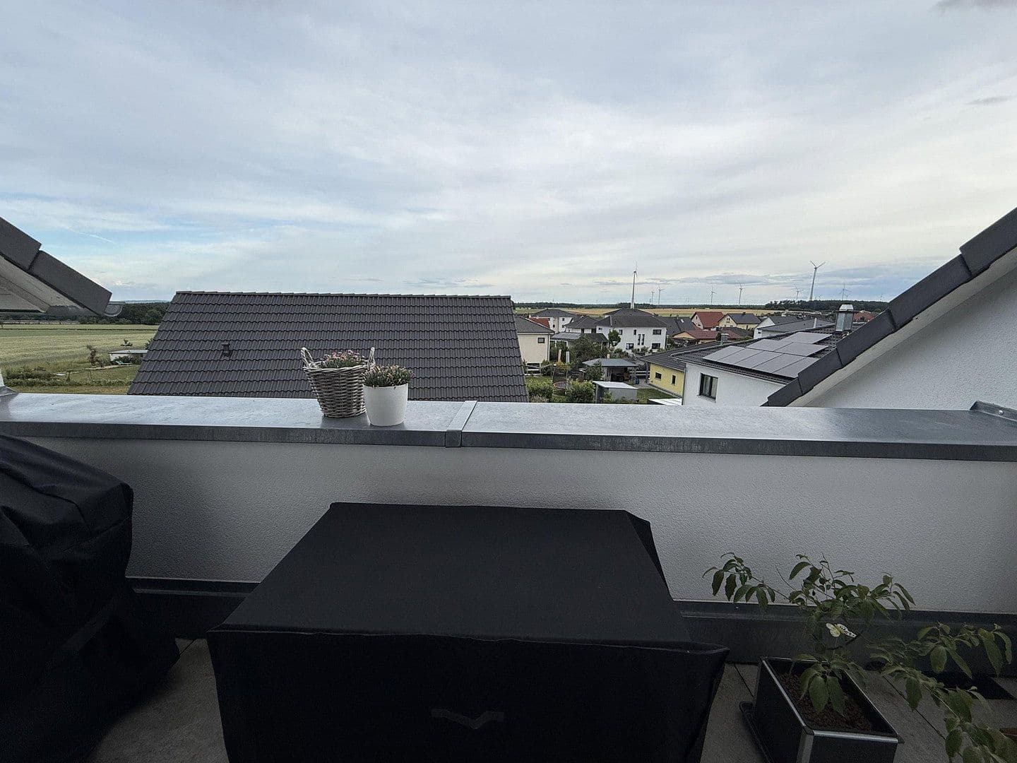 Prodej bytu 3+kk 95 m², Hagenbüchach, Bavorsko Prodej bytu 3+kk 95 m², Hagenbüchach, Bavorsko