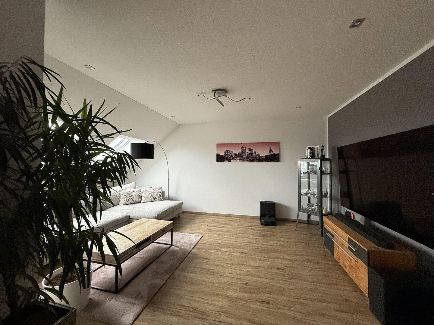 Prodej bytu 3+kk 95 m², Hagenbüchach, Bavorsko Prodej bytu 3+kk 95 m², Hagenbüchach, Bavorsko