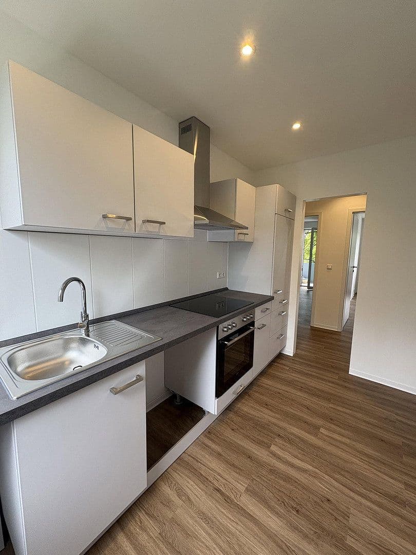 Pronájem bytu 3+1 62 m², Straße der DSF 32, Güstrow, Mecklenburg-Vorpommern Pronájem bytu 3+1 62 m², Straße der DSF 32, Güstrow, Mecklenburg-Vorpommern