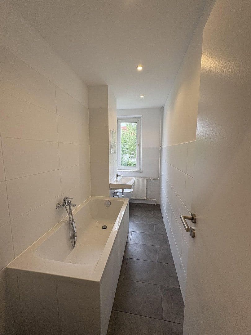 Pronájem bytu 3+1 62 m², Straße der DSF 32, Güstrow, Mecklenburg-Vorpommern Pronájem bytu 3+1 62 m², Straße der DSF 32, Güstrow, Mecklenburg-Vorpommern