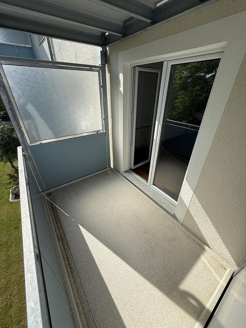 Pronájem bytu 3+1 62 m², Straße der DSF 32, Güstrow, Mecklenburg-Vorpommern Pronájem bytu 3+1 62 m², Straße der DSF 32, Güstrow, Mecklenburg-Vorpommern