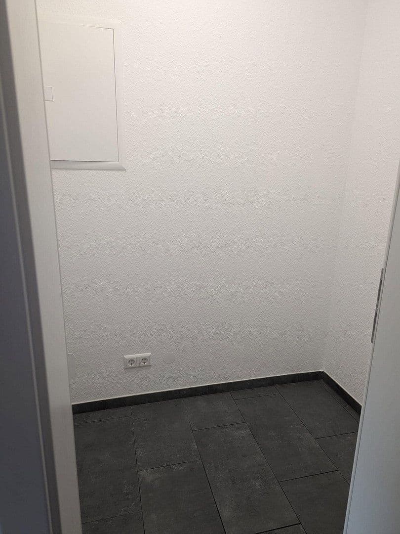 Pronájem bytu 2+kk 63 m², Kirchheim am Neckar, Bádensko-Württembersko Pronájem bytu 2+kk 63 m², Kirchheim am Neckar, Bádensko-Württembersko