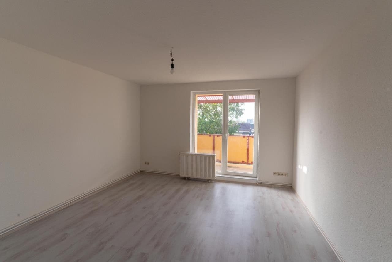 Pronájem bytu 3+1 67 m², Richardstr. 30, Nienburg (Saale), Sasko-Anhaltsko Pronájem bytu 3+1 67 m², Richardstr. 30, Nienburg (Saale), Sasko-Anhaltsko