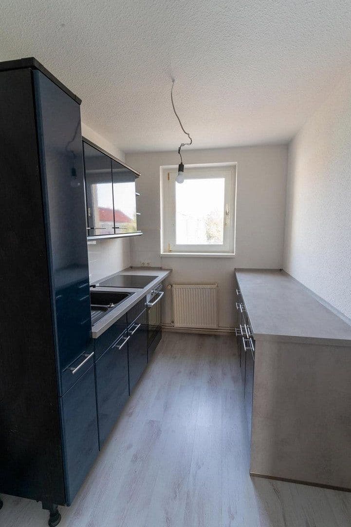 Pronájem bytu 3+1 67 m², Richardstr. 30, Nienburg (Saale), Sasko-Anhaltsko Pronájem bytu 3+1 67 m², Richardstr. 30, Nienburg (Saale), Sasko-Anhaltsko