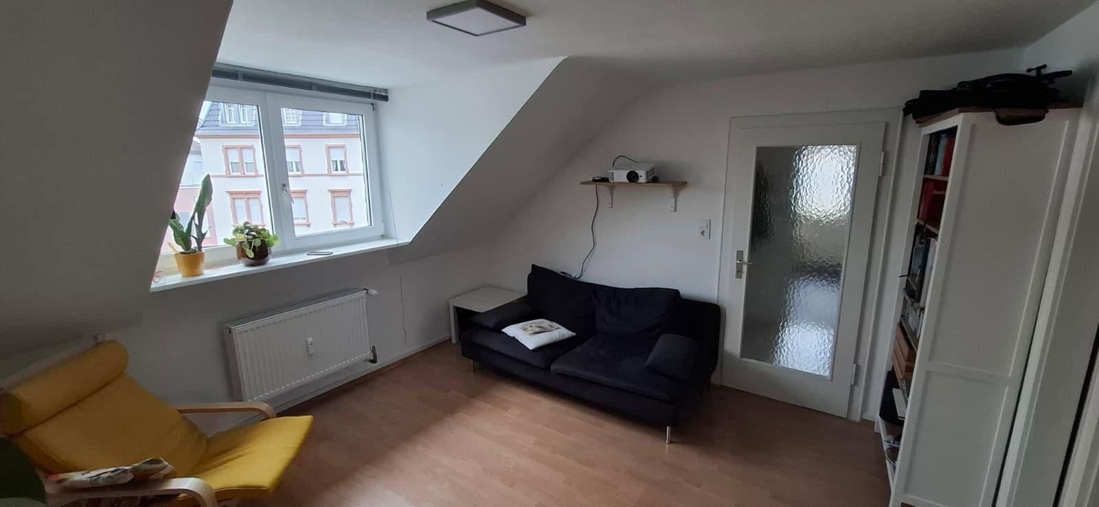Pronájem bytu 3+1 56 m², Antoninusstraße 39, Frankfurt am Main, Hessen Pronájem bytu 3+1 56 m², Antoninusstraße 39, Frankfurt am Main, Hessen