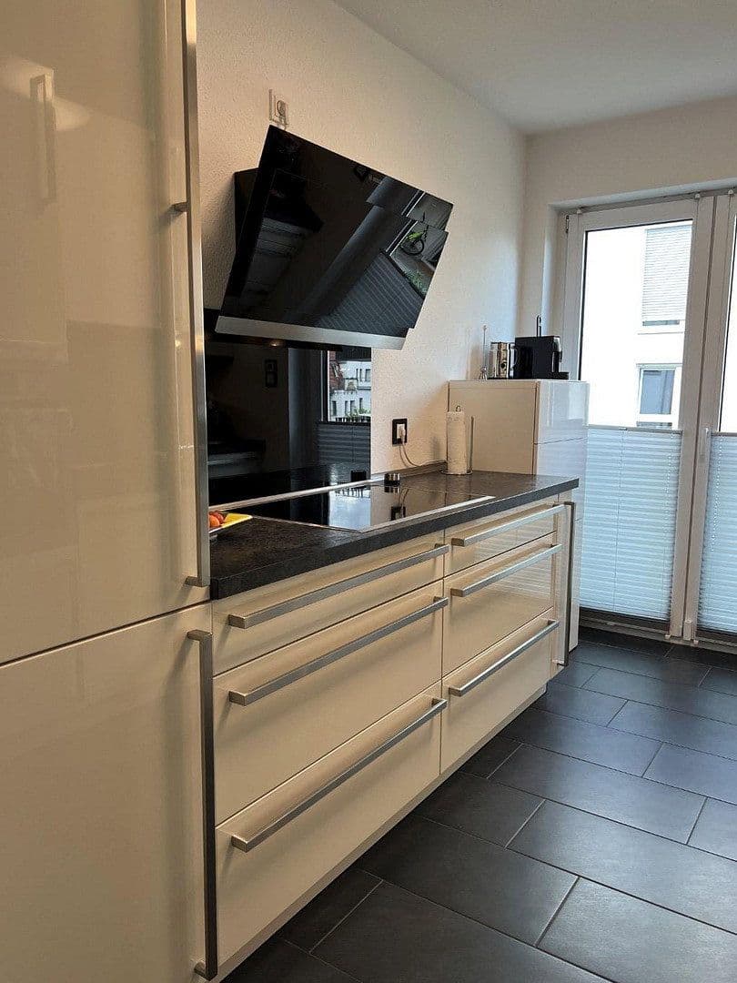 Pronájem bytu 3+kk 94 m², Oswald-Hesse-Straße 14, Stuttgart, Bádensko-Württembersko Pronájem bytu 3+kk 94 m², Oswald-Hesse-Straße 14, Stuttgart, Bádensko-Württembersko