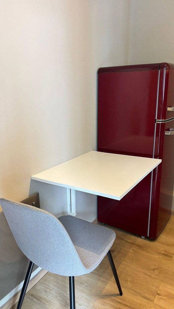 Pronájem bytu 1+1 28 m², Arcostr 10, Berlin, Berlín Pronájem bytu 1+1 28 m², Arcostr 10, Berlin, Berlín