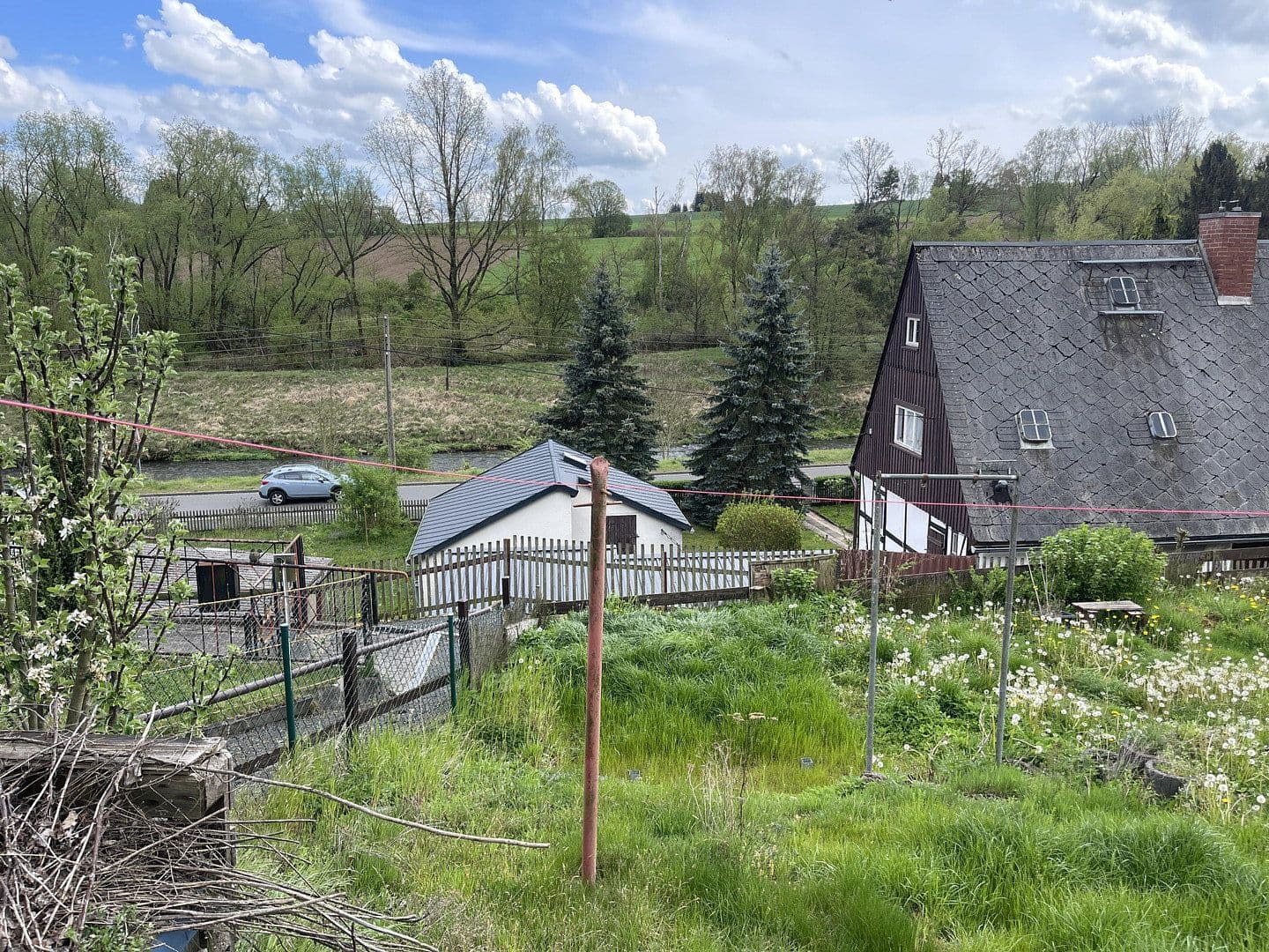 Pronájem domu 85 m², pozemek 368 m², Großschirma, Sasko Pronájem domu 85 m², pozemek 368 m², Großschirma, Sasko