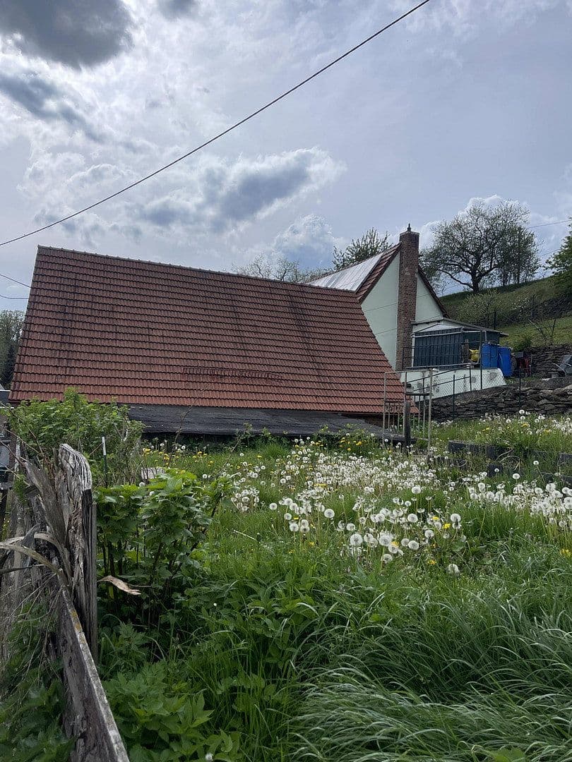 Pronájem domu 85 m², pozemek 368 m², Großschirma, Sasko Pronájem domu 85 m², pozemek 368 m², Großschirma, Sasko