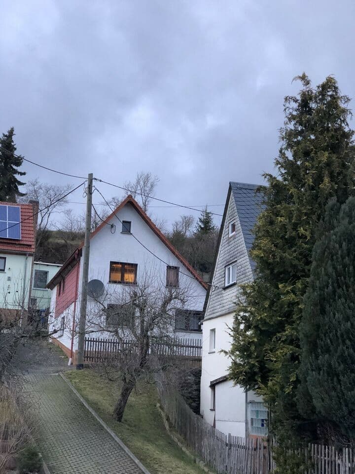 Pronájem domu 85 m², pozemek 368 m², Großschirma, Sasko Pronájem domu 85 m², pozemek 368 m², Großschirma, Sasko