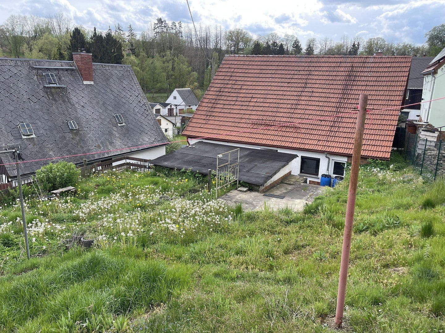 Pronájem domu 85 m², pozemek 368 m², Großschirma, Sasko Pronájem domu 85 m², pozemek 368 m², Großschirma, Sasko