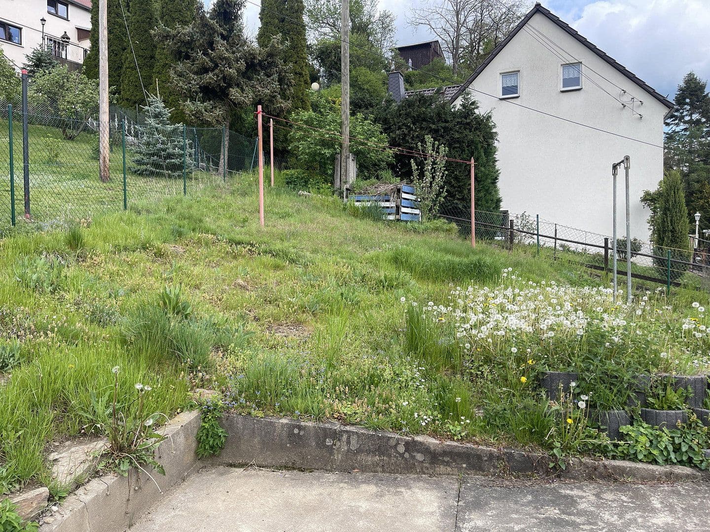 Pronájem domu 85 m², pozemek 368 m², Großschirma, Sasko Pronájem domu 85 m², pozemek 368 m², Großschirma, Sasko
