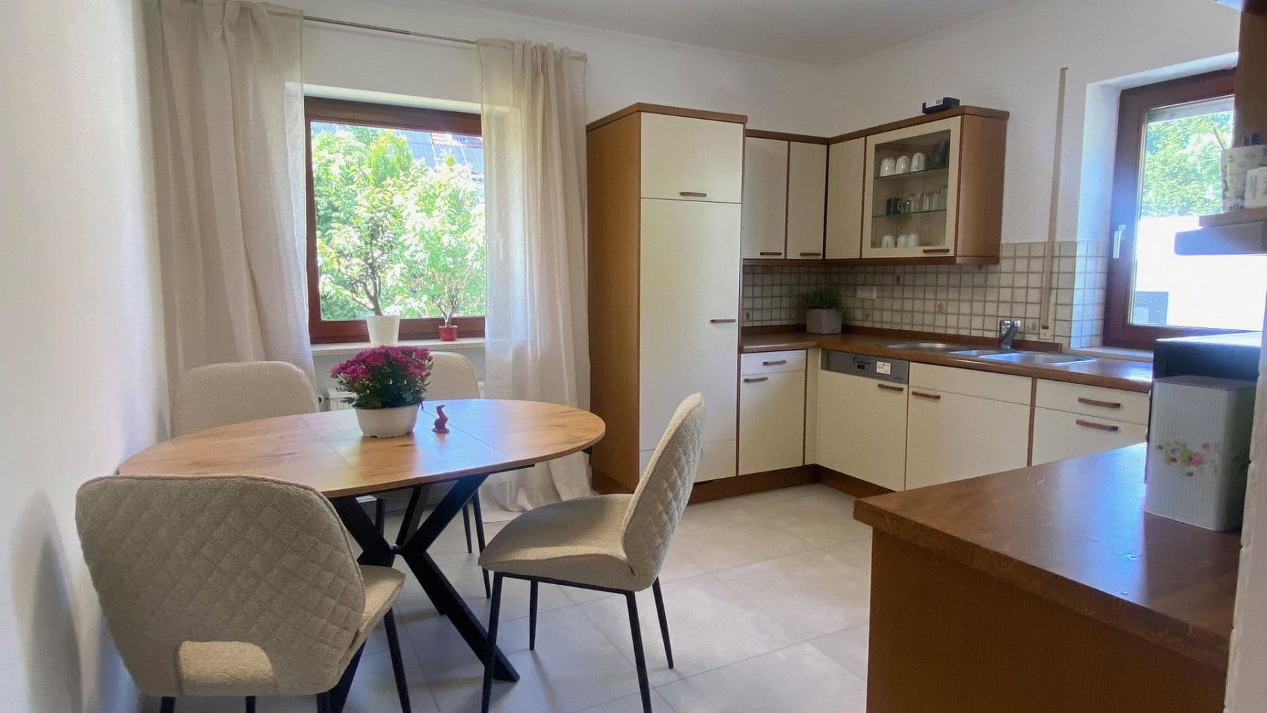 Pronájem bytu 4+1 114 m², Fürth, Bavorsko Pronájem bytu 4+1 114 m², Fürth, Bavorsko