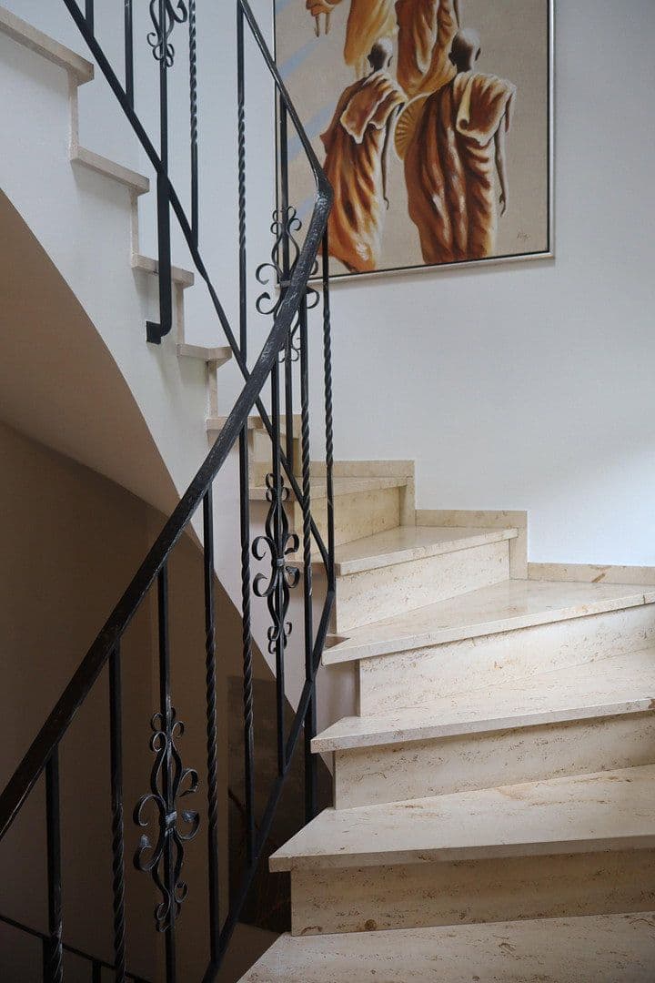 Pronájem bytu 4+1 114 m², Fürth, Bavorsko Pronájem bytu 4+1 114 m², Fürth, Bavorsko