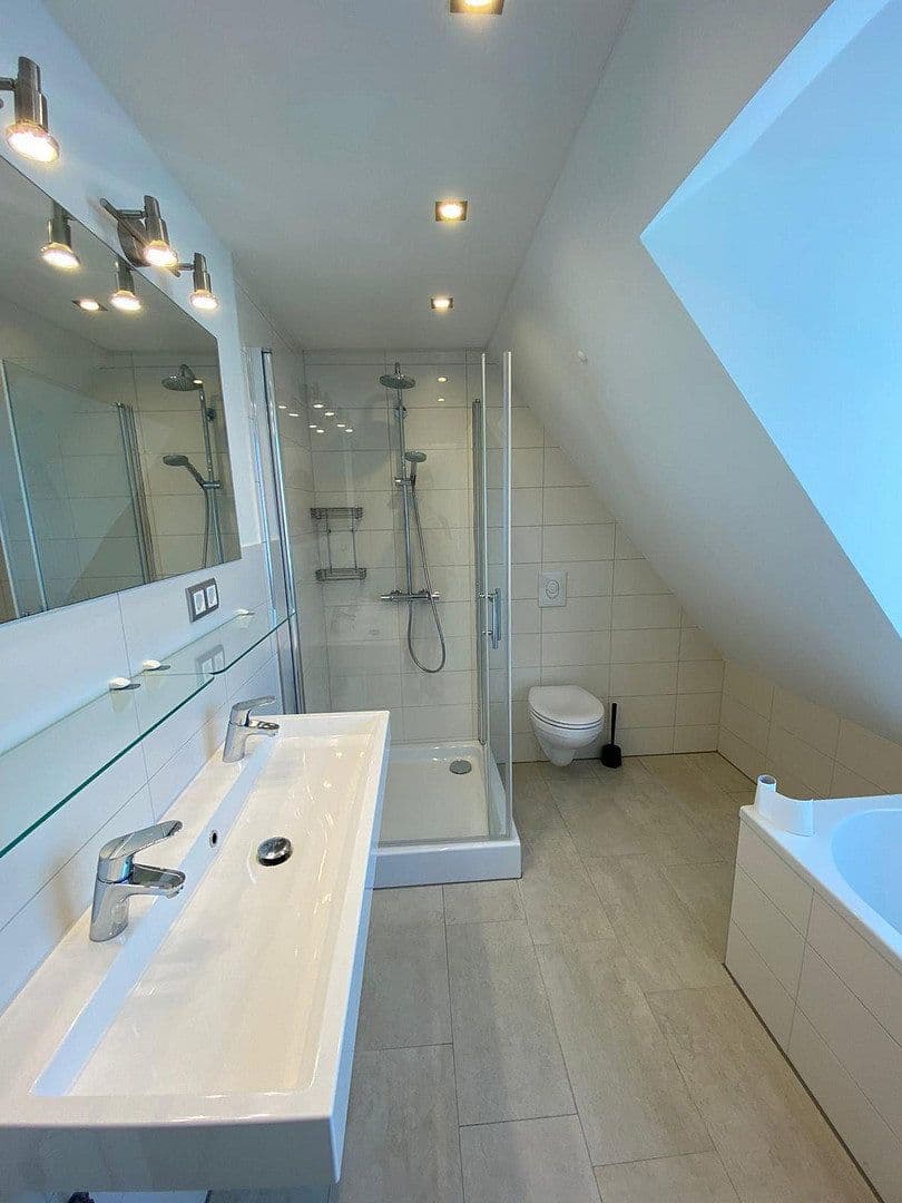 Pronájem domu 97 m², pozemek 220 m², Samlandstr. 41, Timmendorfer Strand, Šlesvicko-Holštýnsko Pronájem domu 97 m², pozemek 220 m², Samlandstr. 41, Timmendorfer Strand, Šlesvicko-Holštýnsko