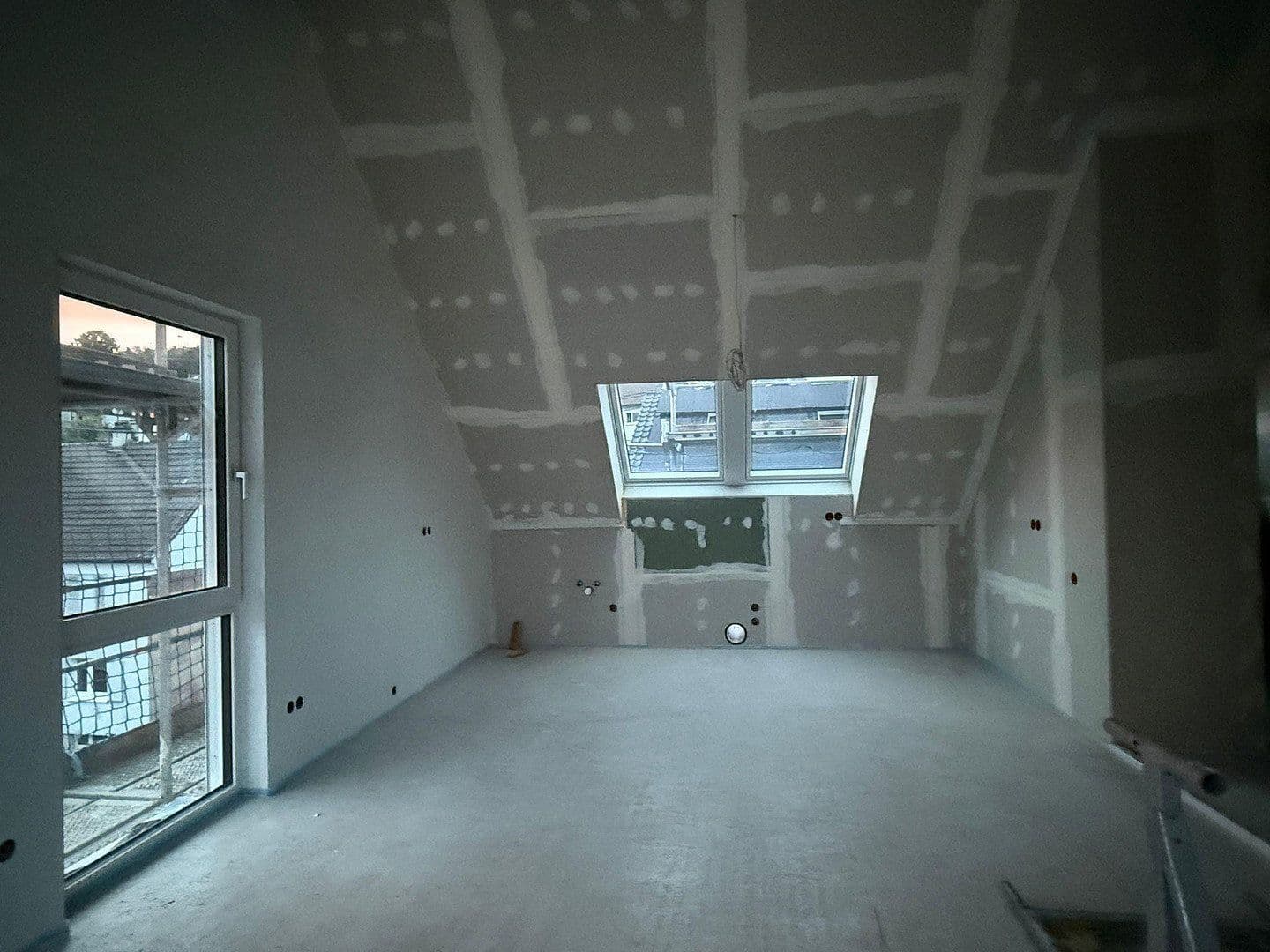 Pronájem bytu 3+1 66 m², Esslingen am Neckar, Bádensko-Württembersko Pronájem bytu 3+1 66 m², Esslingen am Neckar, Bádensko-Württembersko