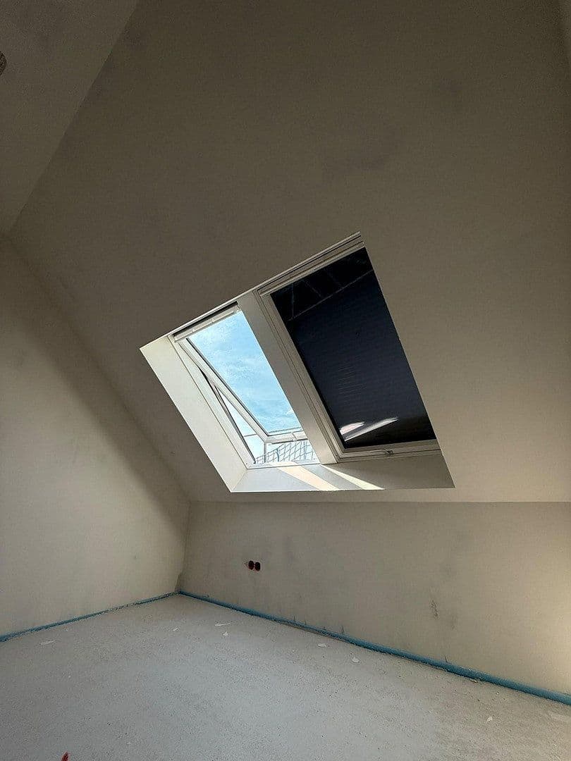 Pronájem bytu 3+1 66 m², Esslingen am Neckar, Bádensko-Württembersko Pronájem bytu 3+1 66 m², Esslingen am Neckar, Bádensko-Württembersko