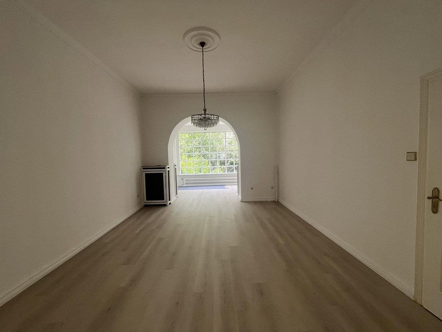 Pronájem bytu 5+1 155 m², Körnerstr.18, Offenbach, Hessen Pronájem bytu 5+1 155 m², Körnerstr.18, Offenbach, Hessen