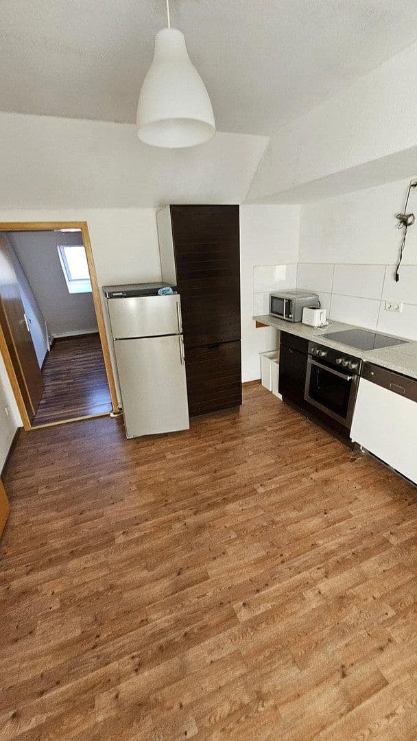 Pronájem bytu 4+1 93 m², Mülheimer Straße 76, Essen, Severní Porýní-Vestfálsko Pronájem bytu 4+1 93 m², Mülheimer Straße 76, Essen, Severní Porýní-Vestfálsko