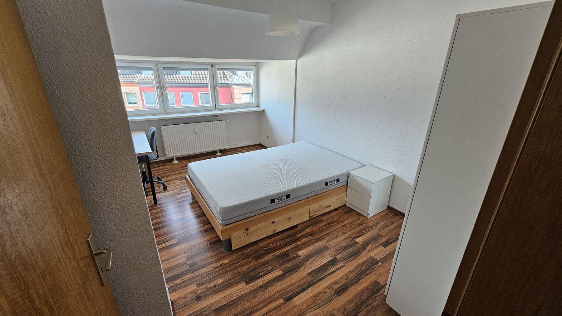 Pronájem bytu 4+1 93 m², Mülheimer Straße 76, Essen, Severní Porýní-Vestfálsko Pronájem bytu 4+1 93 m², Mülheimer Straße 76, Essen, Severní Porýní-Vestfálsko