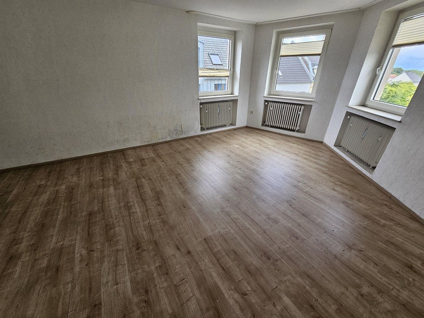 Pronájem bytu 3+kk 85 m², Wittener Straße 35, Castrop-Rauxel, Severní Porýní-Vestfálsko Pronájem bytu 3+kk 85 m², Wittener Straße 35, Castrop-Rauxel, Severní Porýní-Vestfálsko