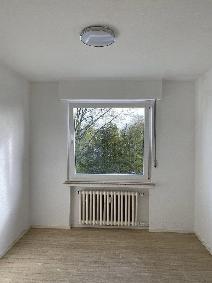 Pronájem bytu 3+1 63 m², Bergisch Gladbach, Severní Porýní-Vestfálsko Pronájem bytu 3+1 63 m², Bergisch Gladbach, Severní Porýní-Vestfálsko