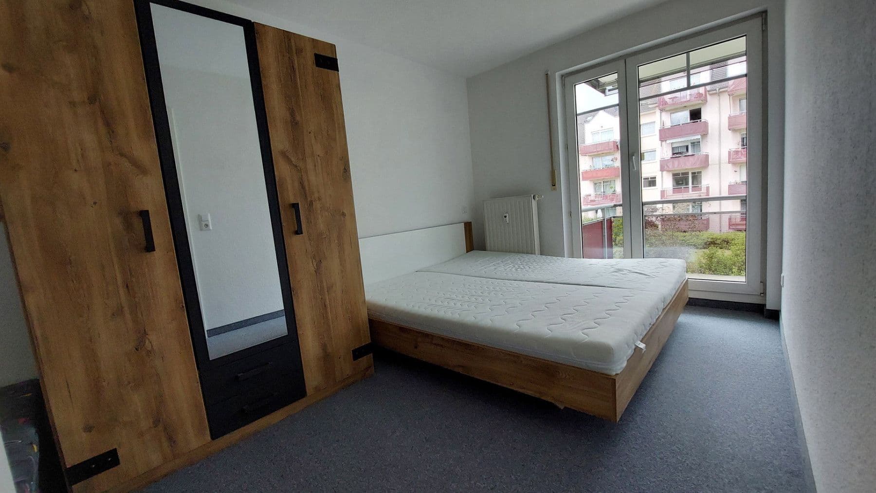 Pronájem bytu 2+1 42 m², Wieprechtstraße 63, Plauen, Sasko Pronájem bytu 2+1 42 m², Wieprechtstraße 63, Plauen, Sasko
