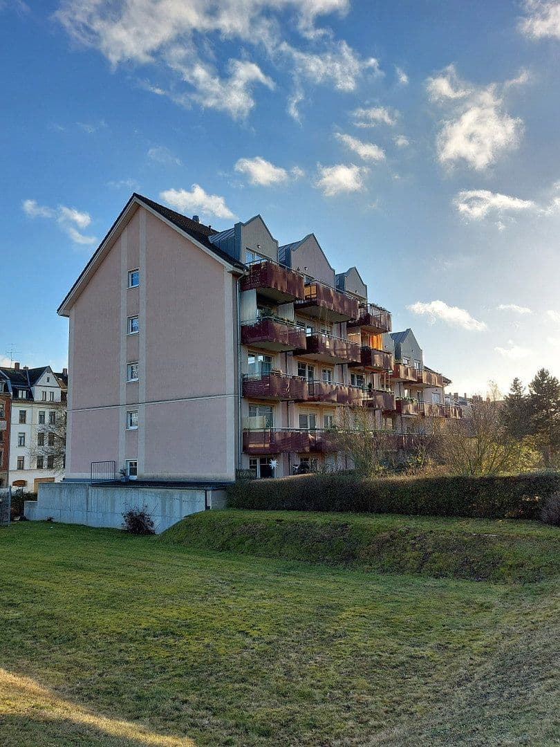 Pronájem bytu 2+1 42 m², Wieprechtstraße 63, Plauen, Sasko Pronájem bytu 2+1 42 m², Wieprechtstraße 63, Plauen, Sasko