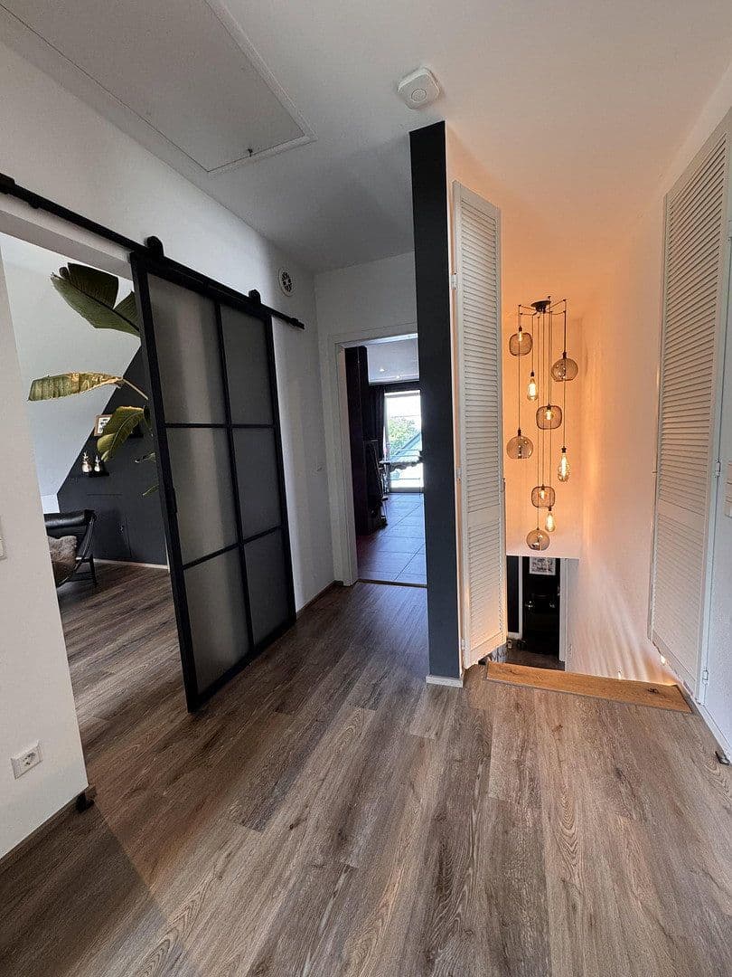 Prodej domu 200 m², pozemek 797 m², Herford, Severní Porýní-Vestfálsko Prodej domu 200 m², pozemek 797 m², Herford, Severní Porýní-Vestfálsko