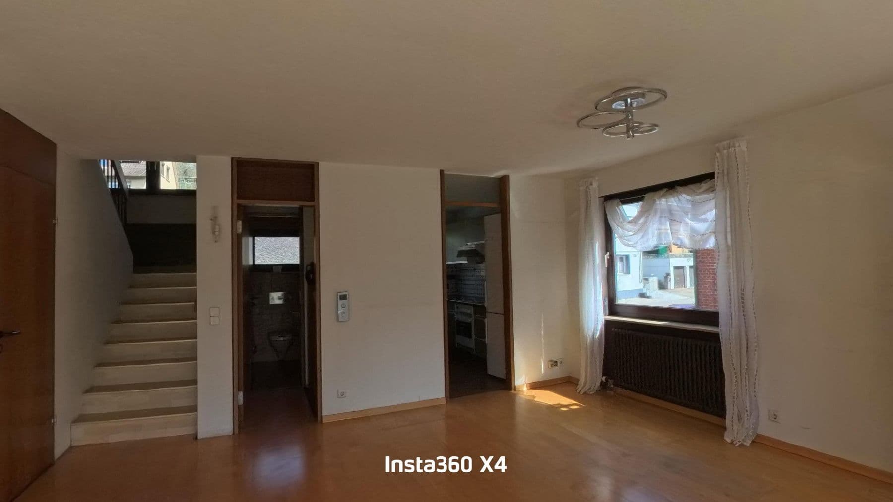 Prodej domu 210 m², pozemek 350 m², Waiblingen, Bádensko-Württembersko Prodej domu 210 m², pozemek 350 m², Waiblingen, Bádensko-Württembersko