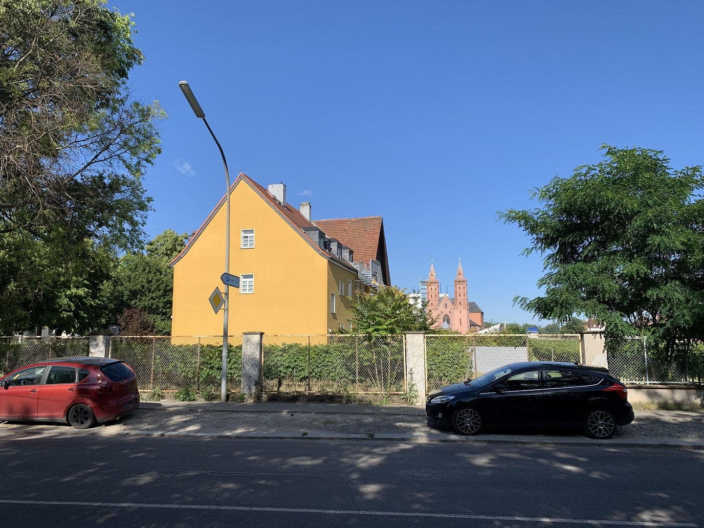Prodej pozemku 778 m², Worms, Porýní-Falc Prodej pozemku 778 m², Worms, Porýní-Falc