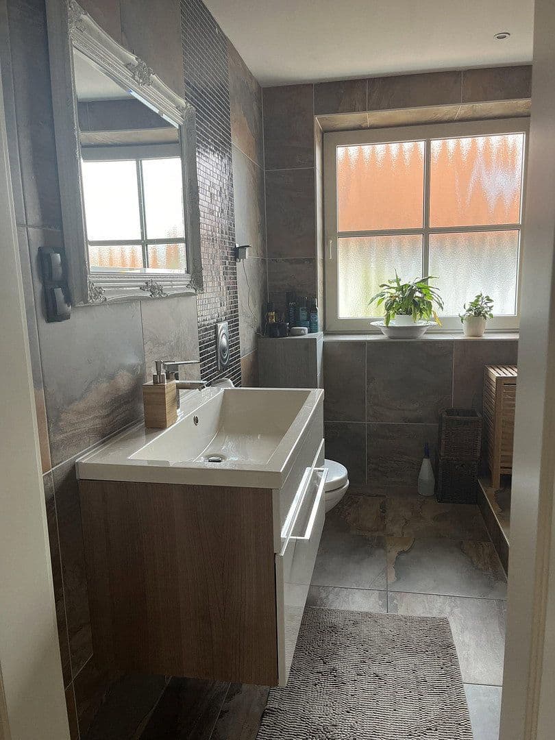 Prodej domu 98 m², pozemek 128 m², Laatzen, Dolní Sasko Prodej domu 98 m², pozemek 128 m², Laatzen, Dolní Sasko
