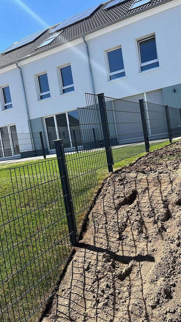 Pronájem domu 141 m², pozemek 169 m², Am Brünnle 14, Roth, Bavorsko Pronájem domu 141 m², pozemek 169 m², Am Brünnle 14, Roth, Bavorsko