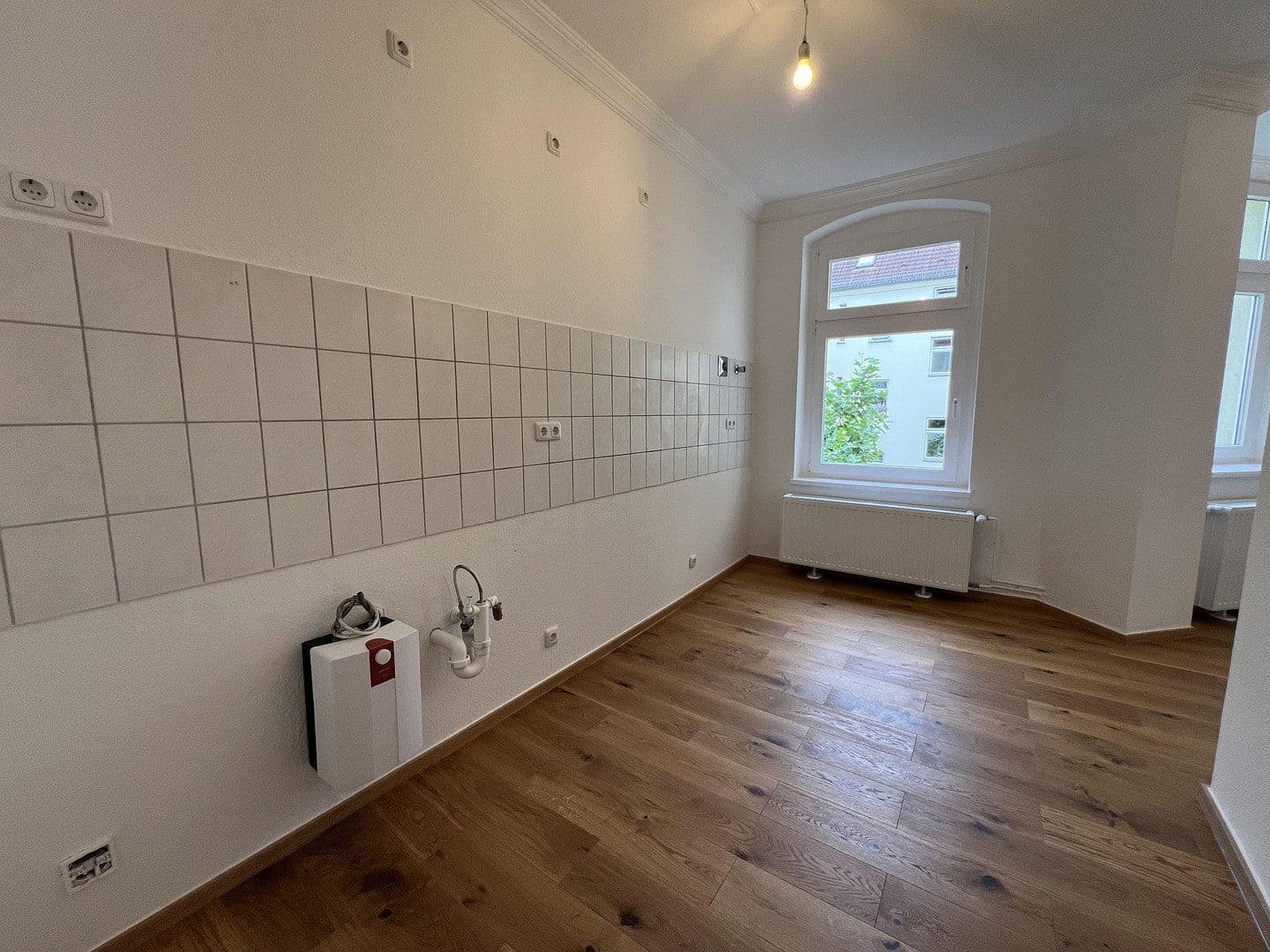 Prodej bytu 3+1 92 m², Berlin, Berlín Prodej bytu 3+1 92 m², Berlin, Berlín