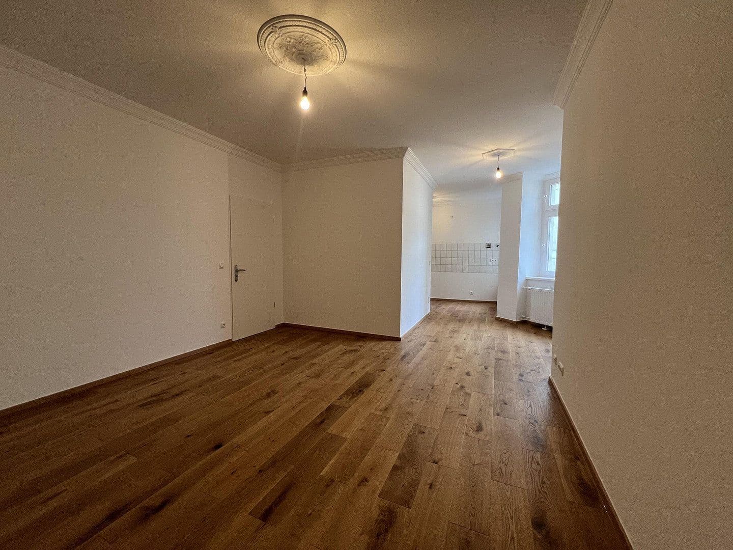 Prodej bytu 3+1 92 m², Berlin, Berlín Prodej bytu 3+1 92 m², Berlin, Berlín